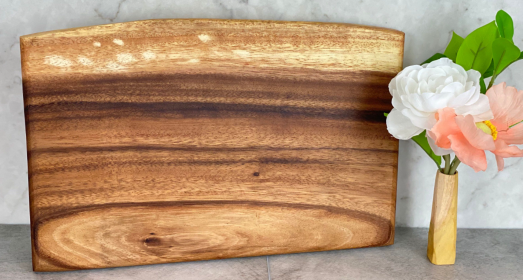 Live Edge Square Board (size: medium)