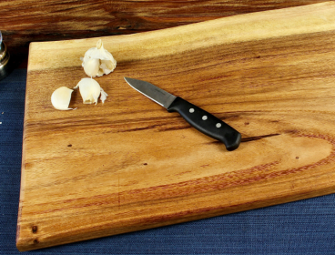 Live Edge Square Board (size: large)