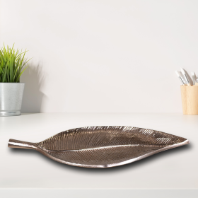 Handmade Decorative Bronze Color Coated Aluminium Tray (Color: Bronze, size: 10.82 x 6.10 x 0.78cm)