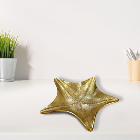 Handmade Decorative Gold Color Coated Aluminium Tray (Color: Gold, size: 14.17 x 14.17 x 1.18cm)