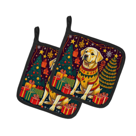 Enchanted Christmas Pair of Pot Holders (Design: Labrador Retriever Yellow, size: 7.5HX7.5W)