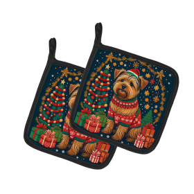 Enchanted Christmas Pair of Pot Holders (Design: Norfolk Terrier, size: 7.5HX7.5W)