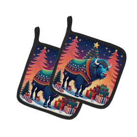 Animal Christmas Pair of Pot Holders (Design: Buffalo 1170, size: 7.5HX7.5W)