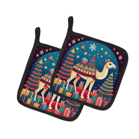 Animal Christmas Pair of Pot Holders (Design: Camel 1173, size: 7.5HX7.5W)