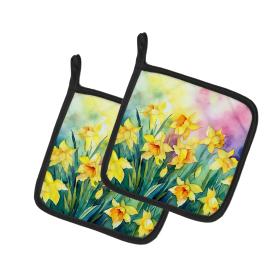 Flowers in Watercolor Pair of Pot Holders (Design: Daffodils 1560, size: 7.5HX7.5W)