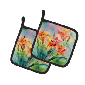Flowers in Watercolor Pair of Pot Holders (Design: Lilies 1588, size: 7.5HX7.5W)