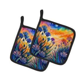 Colorful Flowers Pair of Pot Holders (Design: Agapanthus 1920, size: 7.5HX7.5W)