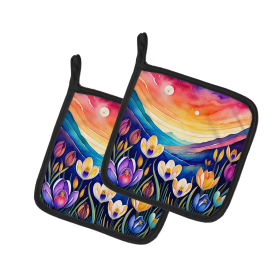 Colorful Flowers Pair of Pot Holders (Design: Crocus 1945, size: 7.5HX7.5W)