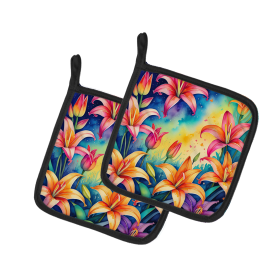 Colorful Flowers Pair of Pot Holders (Design: Lilies 1970, size: 7.5HX7.5W)