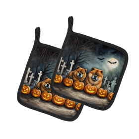 Spooky Halloween Pair of Pot Holders (Design: Chow Chow  2034, size: 7.5HX7.5W)