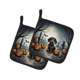 Spooky Halloween Pair of Pot Holders (Design: Dachshund  2036, size: 7.5HX7.5W)