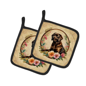 Frame of Flowers Pair of Pot Holders (Design: Labrador Retriever  2163, size: 7.5HX7.5W)