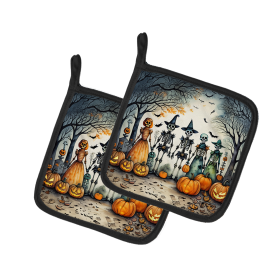 More Spooky Halloween Pair of Pot Holders (Design: Calacas Skeletons 2230, size: 7.5HX7.5W)