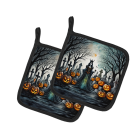 More Spooky Halloween Pair of Pot Holders (Design: Evil Queen 2242, size: 7.5HX7.5W)