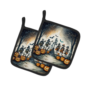 More Spooky Halloween Pair of Pot Holders (Design: Mariachi Band 2259, size: 7.5HX7.5W)