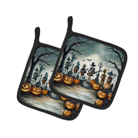 More Spooky Halloween Pair of Pot Holders (Design: Mariachi Band 2260, size: 7.5HX7.5W)