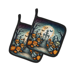 More Spooky Halloween Pair of Pot Holders (Design: Calaveras Sugar Skulls 2274, size: 7.5HX7.5W)