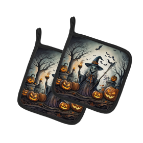 More Spooky Halloween Pair of Pot Holders (Design: Witch 2283, size: 7.5HX7.5W)