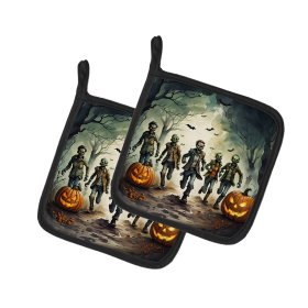 More Spooky Halloween Pair of Pot Holders (Design: Zombies 2289, size: 7.5HX7.5W)