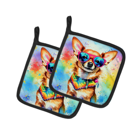 Hippie Dawg Pair of Pot Holders (Design: Chihuahua 2489, size: 7.5HX7.5W)