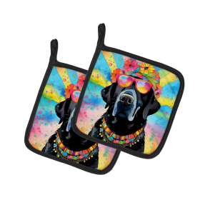 Hippie Dawg Pair of Pot Holders (Design: Labrador Black 2521, size: 7.5HX7.5W)