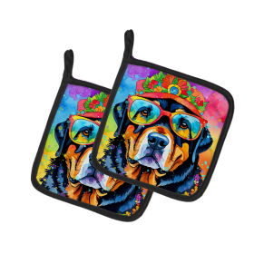 Hippie Dawg Pair of Pot Holders (Design: Rottweiler 2547, size: 7.5HX7.5W)