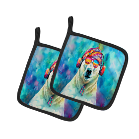 Hippie Animals Pair of Pot Holders (Design: Polar Bear 4028, size: 7.5HX7.5W)
