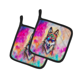 Hippie Animals Pair of Pot Holders (Design: Wolf 4050, size: 7.5HX7.5W)