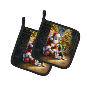 Moments with Santa Pair of Pot Holders (Dog Breed: Beagle 4064, size: 7.5HX7.5W)