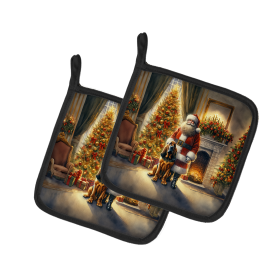 Moments with Santa Pair of Pot Holders (Dog Breed: Bloodhound 4073, size: 7.5HX7.5W)