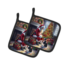 Moments with Santa Pair of Pot Holders (Dog Breed: Boston Terrier 4078, size: 7.5HX7.5W)