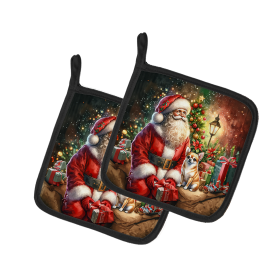 Moments with Santa Pair of Pot Holders (Dog Breed: Chihuahua 4093, size: 7.5HX7.5W)