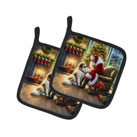 Moments with Santa Pair of Pot Holders (Dog Breed: Great Pyrenees 4121, size: 7.5HX7.5W)
