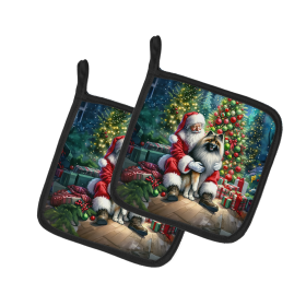 Moments with Santa Pair of Pot Holders (Dog Breed: Keeshond 4131, size: 7.5HX7.5W)