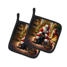 Moments with Santa Pair of Pot Holders (Dog Breed: Labrador Retriever 4132, size: 7.5HX7.5W)