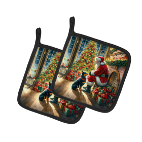 Moments with Santa Pair of Pot Holders (Dog Breed: Lancashire Heeler 4136, size: 7.5HX7.5W)