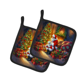 Moments with Santa Pair of Pot Holders (Dog Breed: Maltese 4139, size: 7.5HX7.5W)
