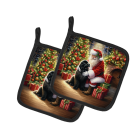 Moments with Santa Pair of Pot Holders (Dog Breed: Newfoundland 4143, size: 7.5HX7.5W)