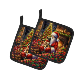Moments with Santa Pair of Pot Holders (Dog Breed: Pug 4149, size: 7.5HX7.5W)