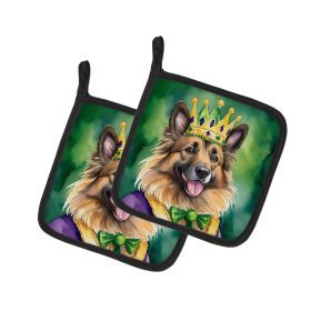 King of Mardi Gras Pair of Pot Holders (Dog Breed: Belgian Tervuren 4737, size: 7.5HX7.5W)