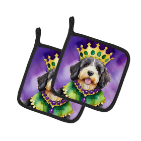 King of Mardi Gras Pair of Pot Holders (Dog Breed: Bernedoodle 4739, size: 7.5HX7.5W)