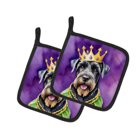 King of Mardi Gras Pair of Pot Holders (Dog Breed: Giant Schnauzer 4800, size: 7.5HX7.5W)