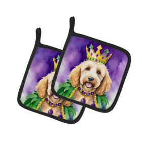 King of Mardi Gras Pair of Pot Holders (Dog Breed: Goldendoodle 4802, size: 7.5HX7.5W)