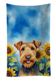 In Sunflowers Kitchen Towel (Dog Breed: Airedale Terrier 6002, size: 25Hx15W)