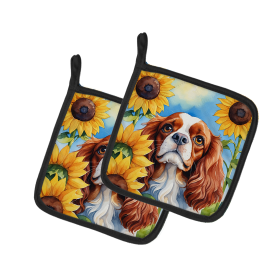 In Sunflowers Pair of Pot Holders (Design: Cavalier Spaniel 6047, size: 7.5HX7.5W)