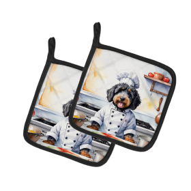 The Dog Chef Pair of Pot Holders (Design: Bernedoodle 6205, size: 7.5HX7.5W)