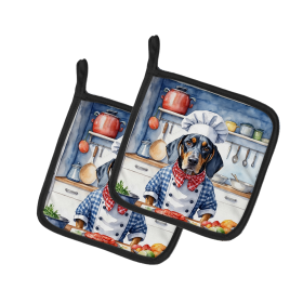 The Dog Chef Pair of Pot Holders (Design: Bluetick Coonhound 6211, size: 7.5HX7.5W)