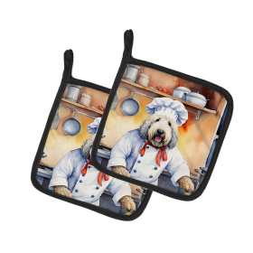 The Dog Chef Pair of Pot Holders (Design: Komondor 6274, size: 7.5HX7.5W)
