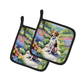 Spring Path Pair of Pot Holders (Design: American Foxhound 6551, size: 7.5HX7.5W)