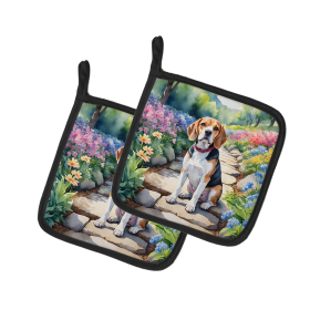 Spring Path Pair of Pot Holders (Design: Beagle 6560, size: 7.5HX7.5W)